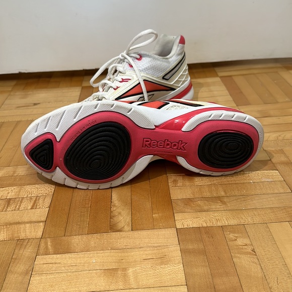 Reebok running shoes - Picture 2 of 3